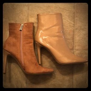 Woman’s two sided heels